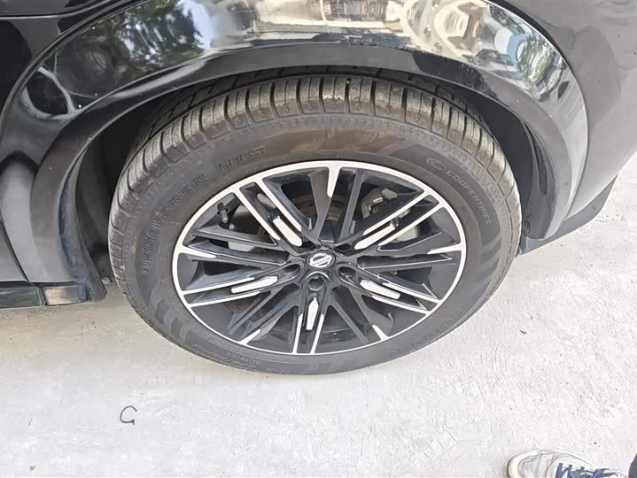 Фото 6 - Nissan Ariya EV