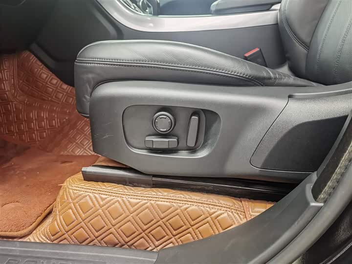 Фото 7 - Land Rover Range Rover Sport