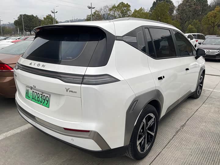 Фото 3 - GAC Aion Y