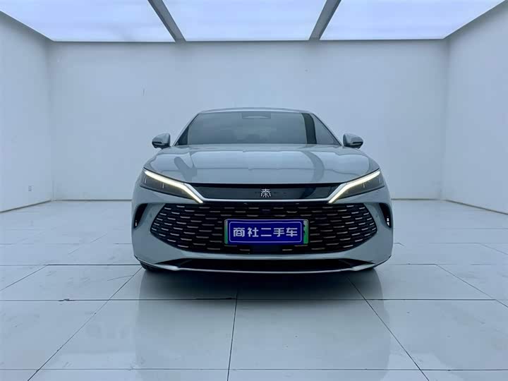 Фото 2 - BYD Qin L