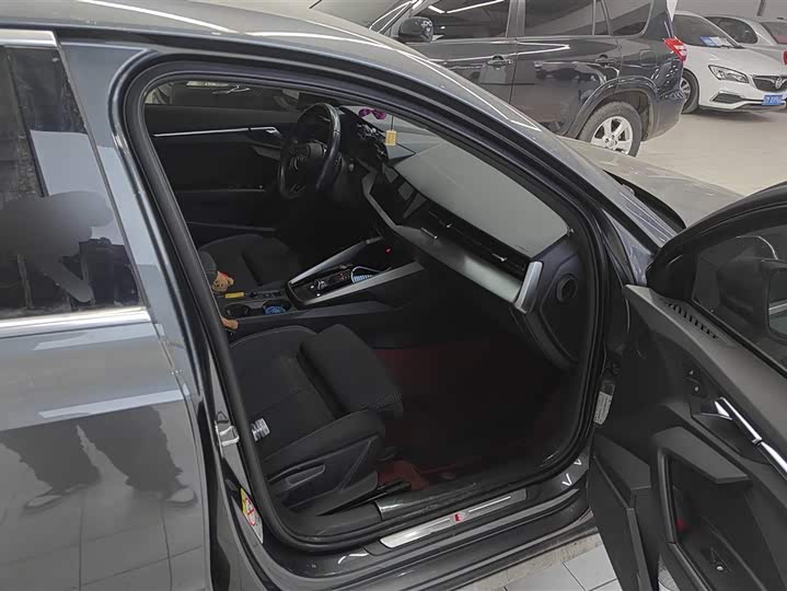 Фото 8 - Audi A3