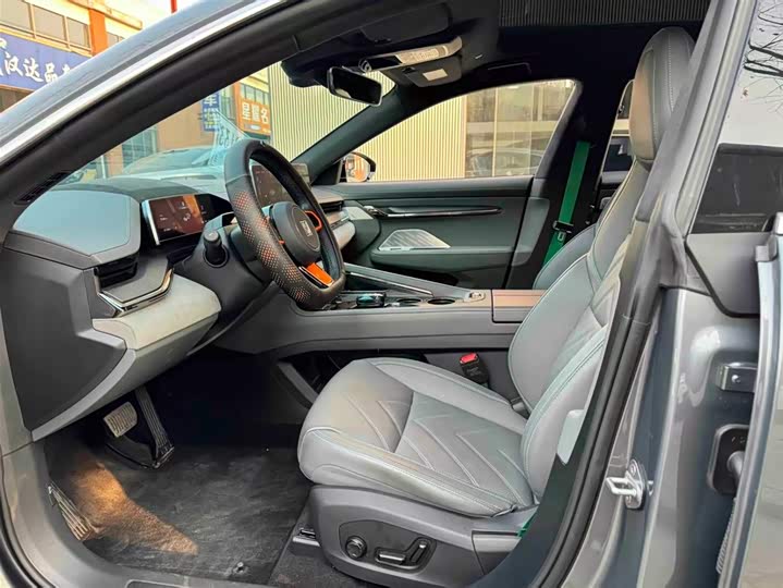 Фото 8 - Zeekr 001