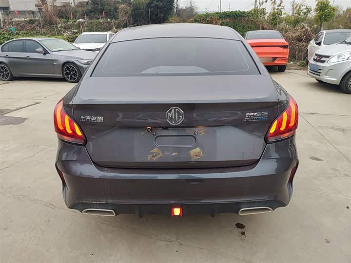 Фото 6 - MG Motor 5