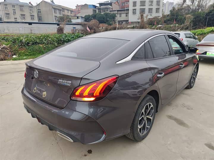 Фото 7 - MG Motor 5