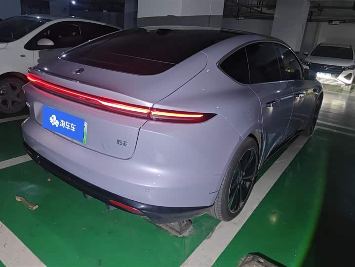 Фото 3 - Nio ET5