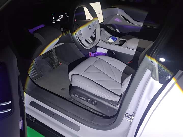 Фото 9 - Nio ET5