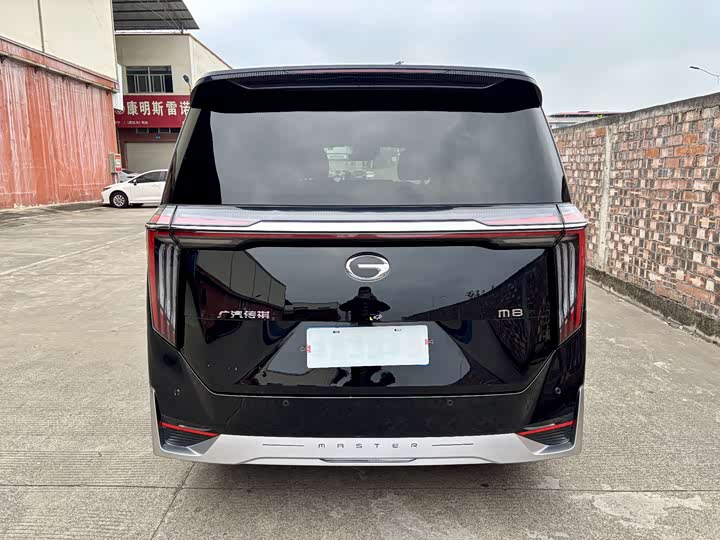 Фото 6 - GAC Trumpchi M8