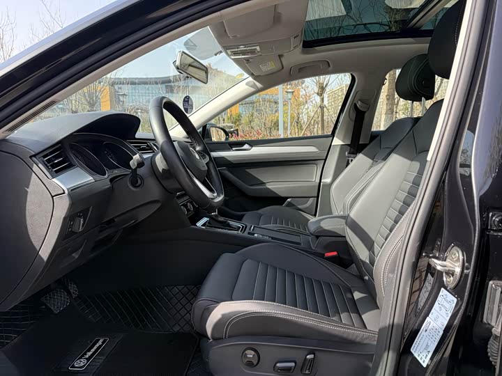 Фото 8 - Volkswagen Magotan