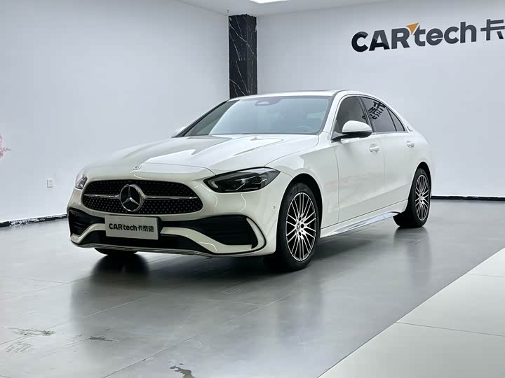 Фото 1 - Mercedes-Benz C-Class