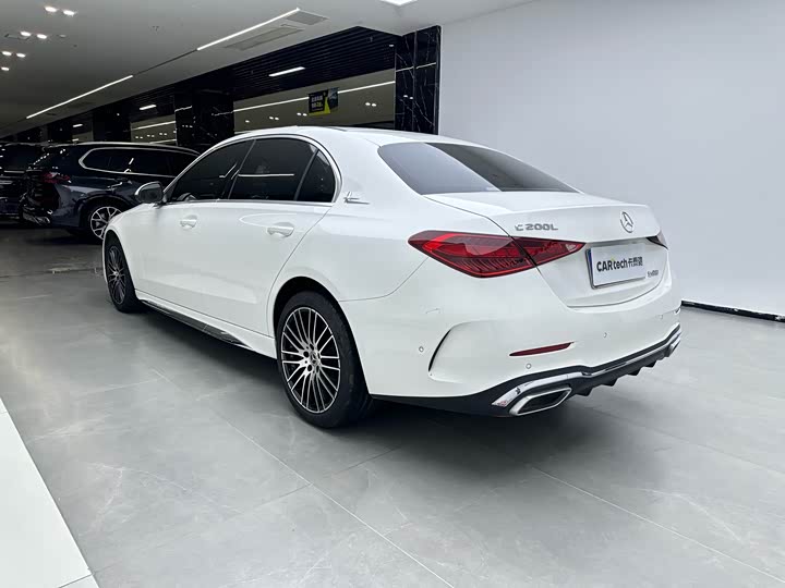 Фото 4 - Mercedes-Benz C-Class