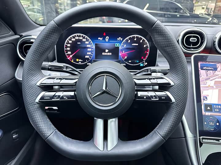 Фото 8 - Mercedes-Benz C-Class