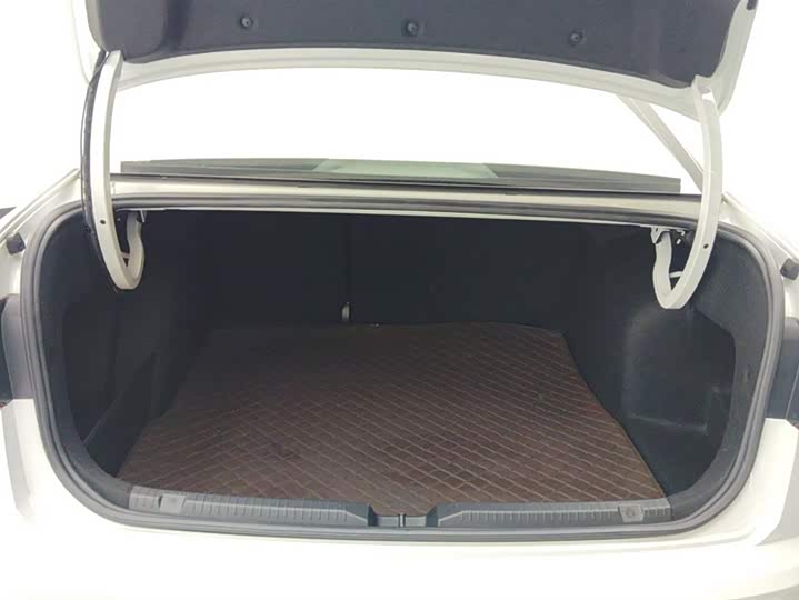 Фото 4 - Volkswagen Bora