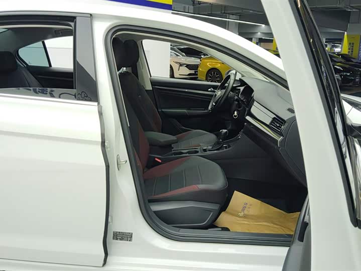 Фото 8 - Volkswagen Bora