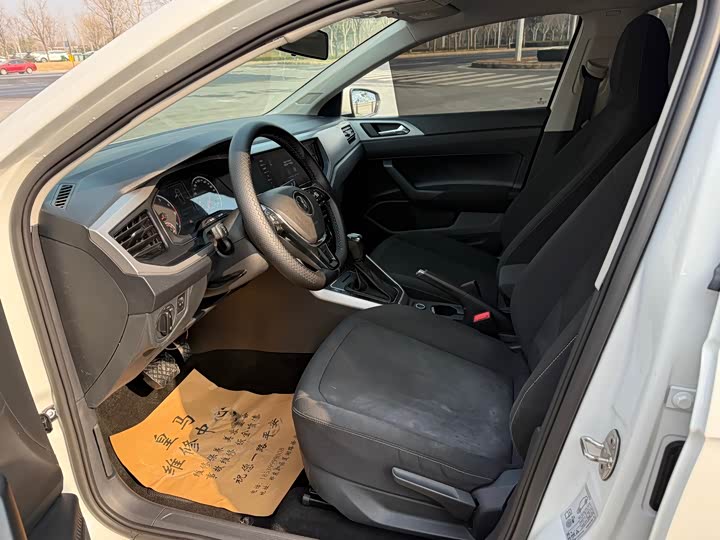 Фото 5 - Volkswagen Polo