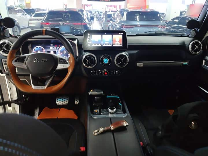 Фото 9 - BAIC Beijing BJ40