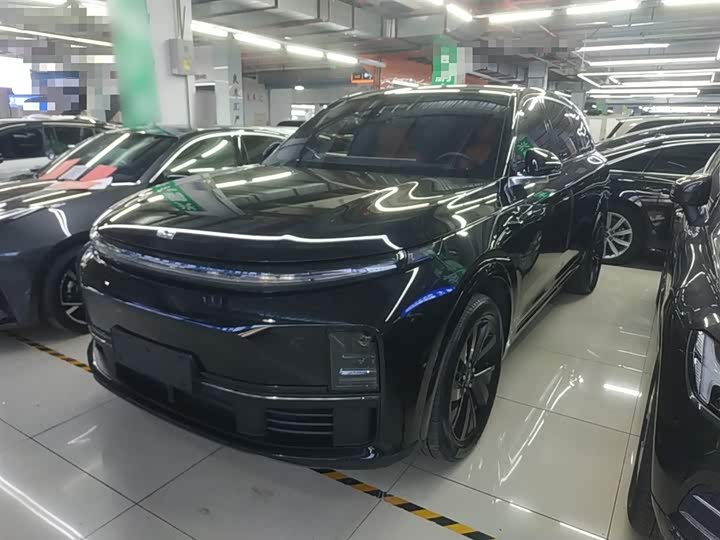 Фото 2 - LiXiang L7