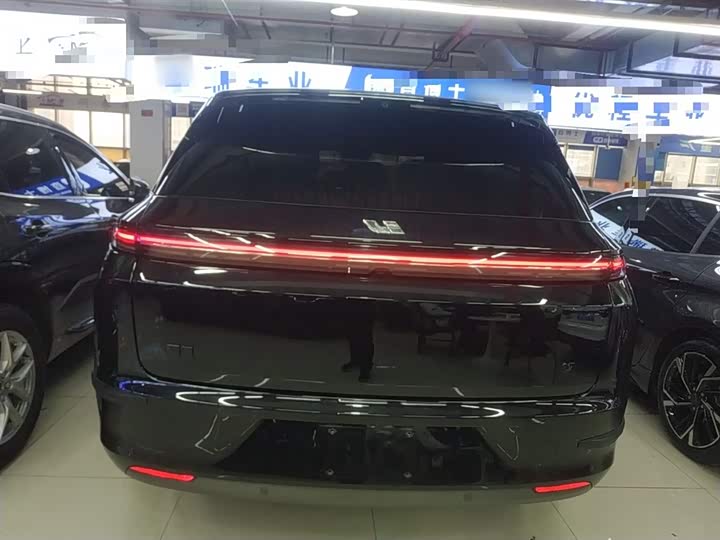 Фото 6 - LiXiang L7