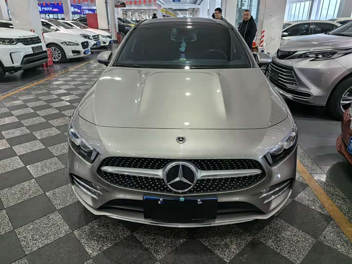 Фото 2 - Mercedes-Benz A-Class