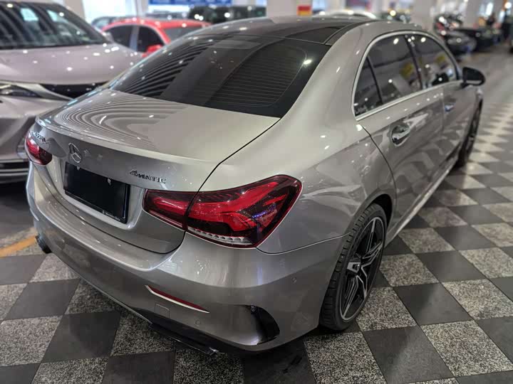 Фото 4 - Mercedes-Benz A-Class