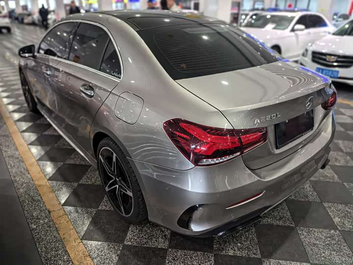 Фото 6 - Mercedes-Benz A-Class