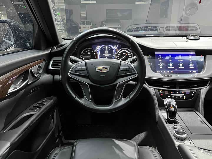 Фото 7 - Cadillac CT6