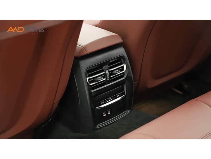 Фото 9 - BMW 3 Series