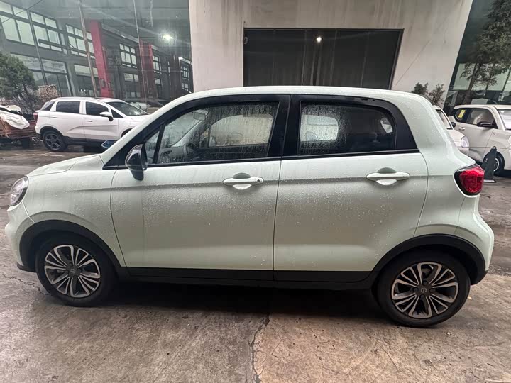 Фото 8 - Leapmotor T03