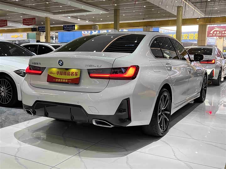 Фото 6 - BMW 3 Series