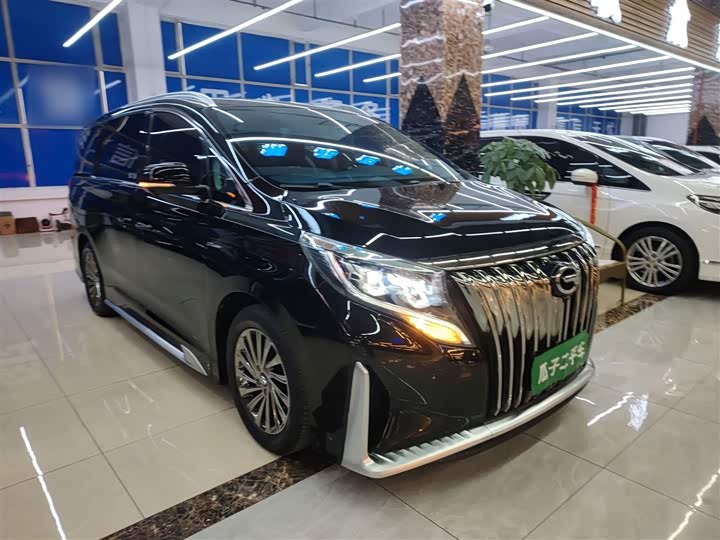 Фото 4 - GAC Trumpchi M8