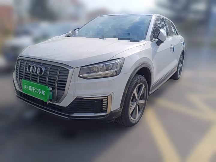 Фото 2 - Audi Q2L e-tron