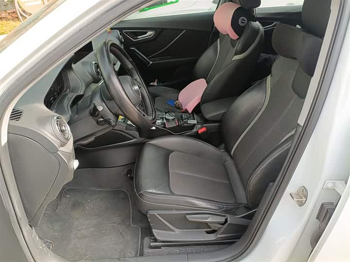 Фото 8 - Audi Q2L e-tron