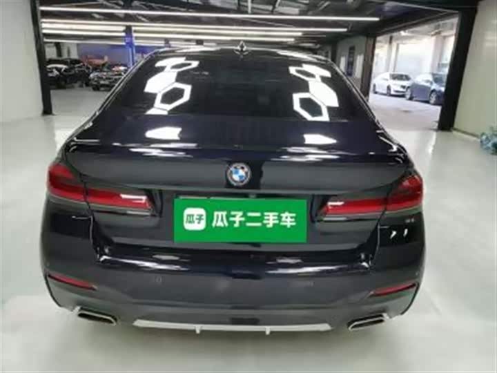 Фото 6 - BMW 5 Series