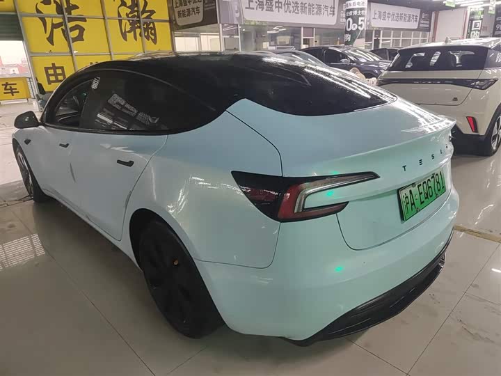 Фото 5 - Tesla Model 3