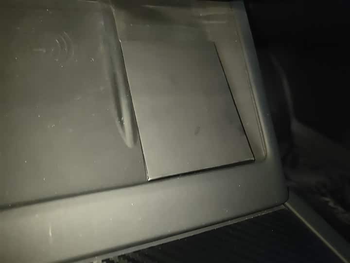 Фото 9 - Tesla Model 3