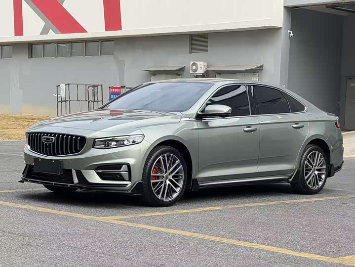 Фото 1 - Geely Preface