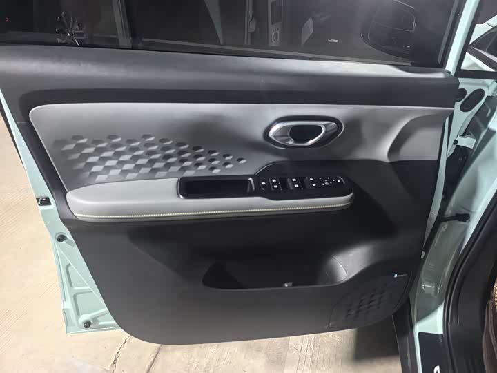 Фото 3 - GAC Aion Y