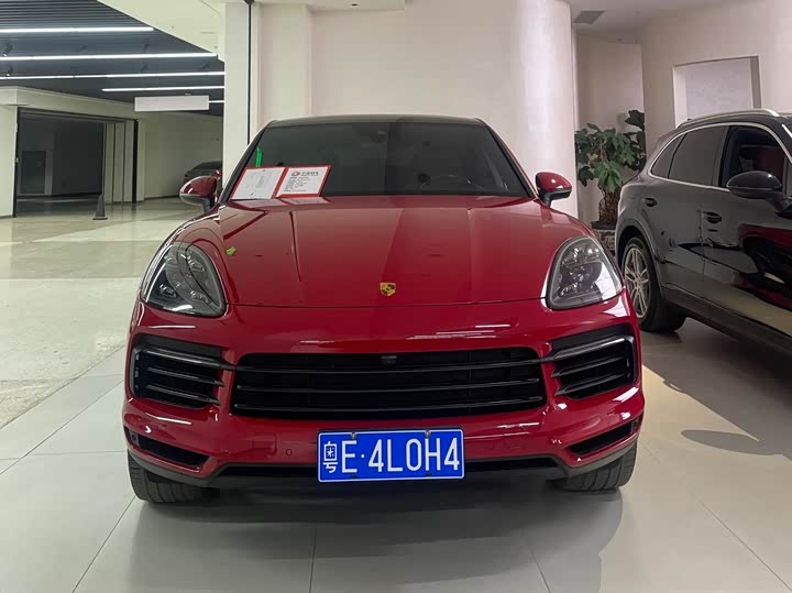 Фото 7 - Porsche Cayenne