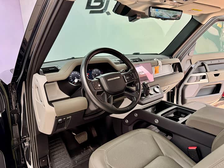 Фото 8 - Land Rover Defender