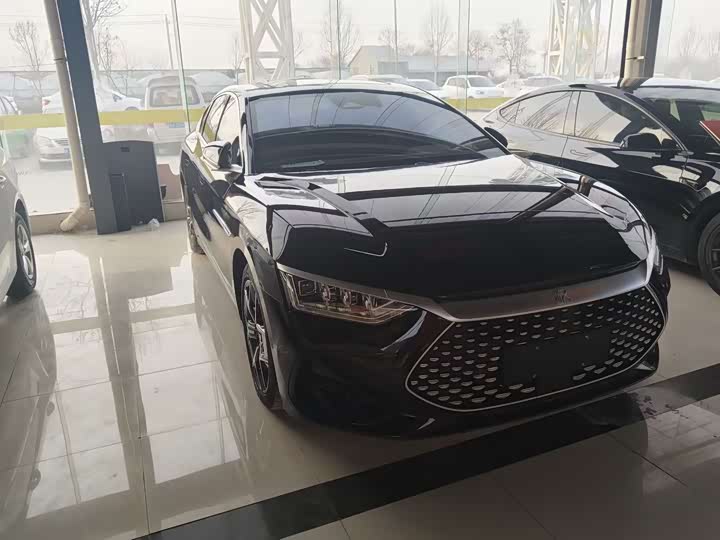 Фото 3 - BYD Han