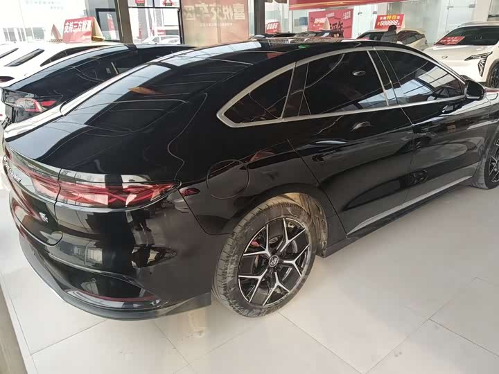 Фото 7 - BYD Han