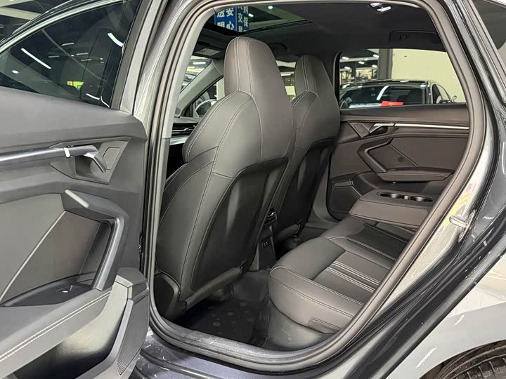 Фото 5 - Audi A3