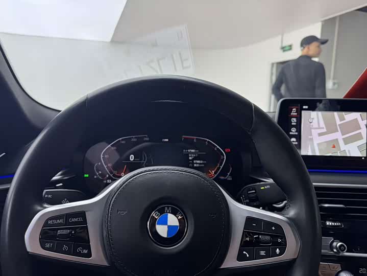 Фото 8 - BMW 5 Series