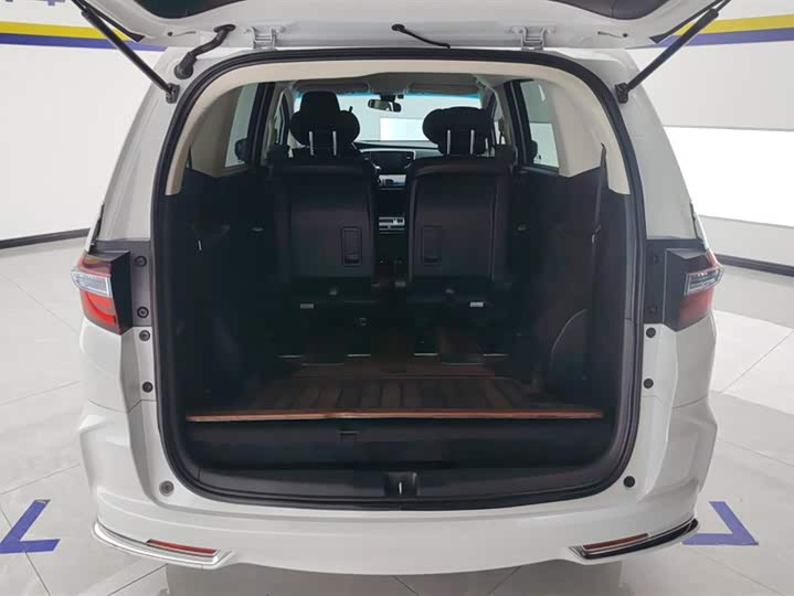 Фото 4 - Honda Odyssey