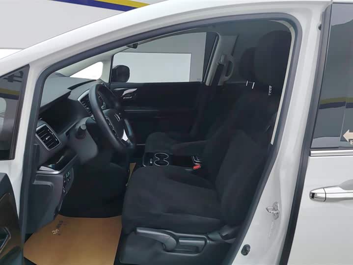 Фото 9 - Honda Odyssey