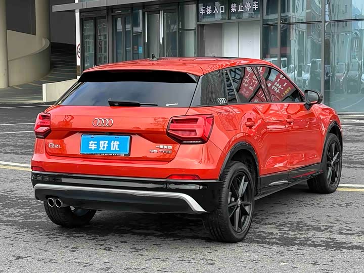 Фото 8 - Audi Q2L