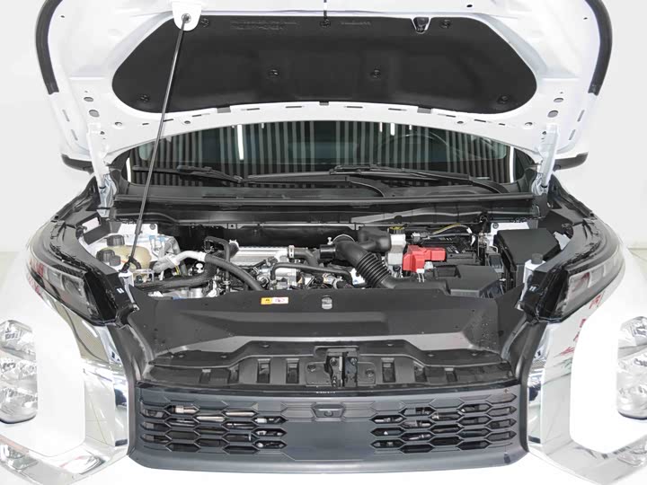 Фото 6 - Mitsubishi Outlander