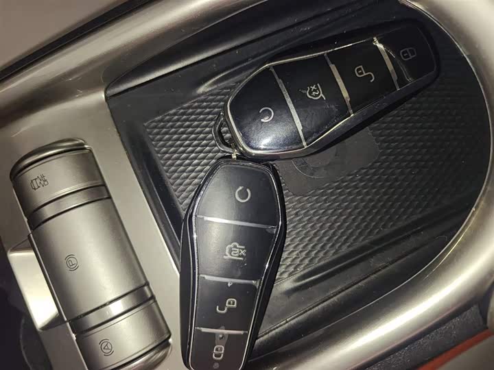 Фото 9 - BYD Dolphin