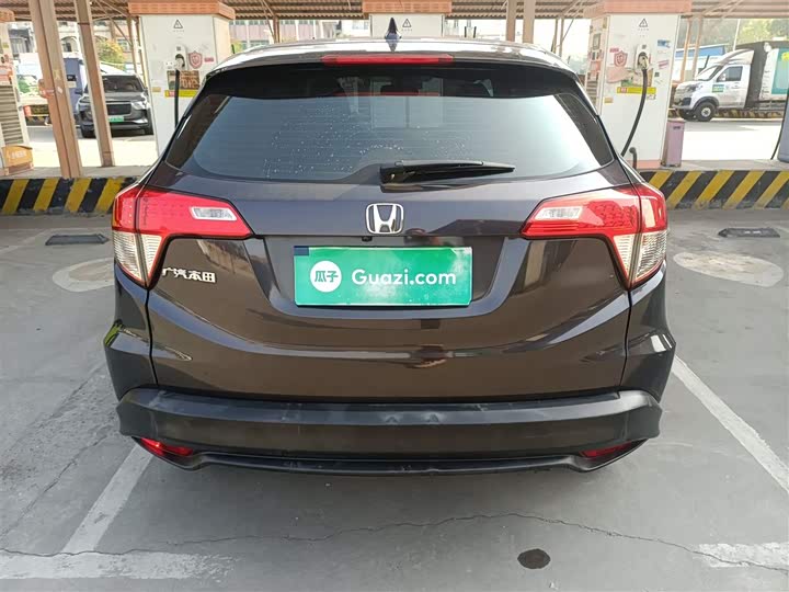 Фото 6 - Honda Vezel