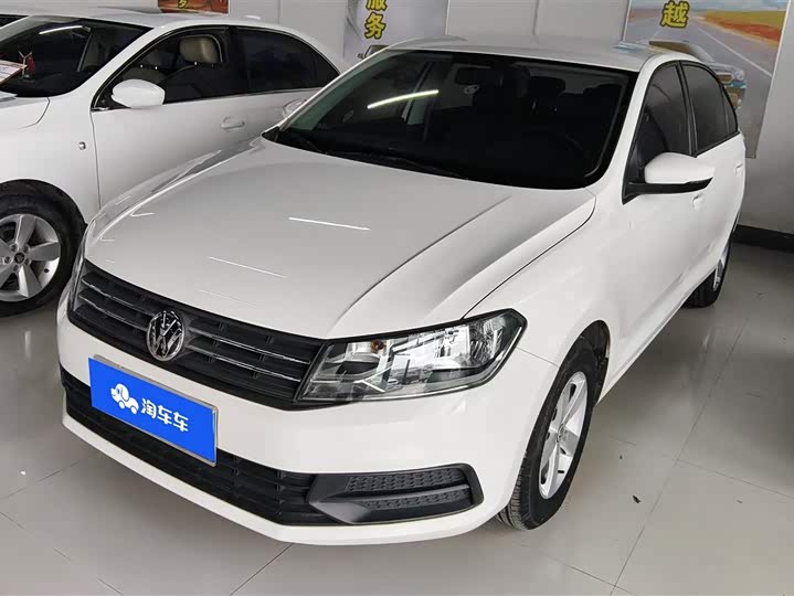 Фото 1 - Volkswagen Santana