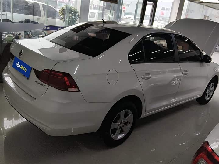 Фото 3 - Volkswagen Santana